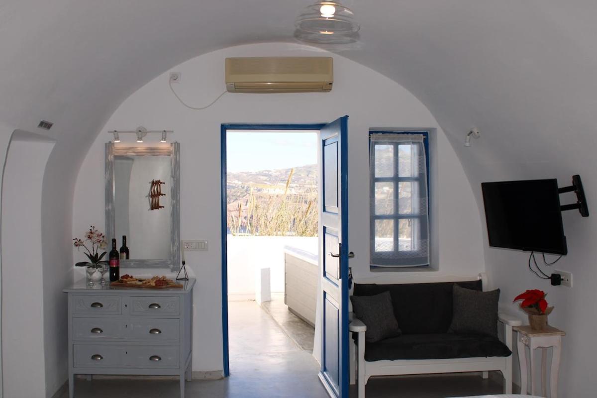 Akrotírion Villa Solasta #1 With Jacuzzi In Santorini מראה חיצוני תמונה
